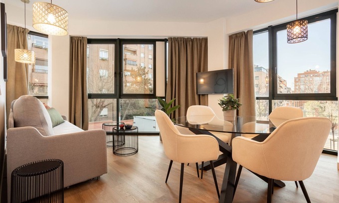 Adelfas Apartment | Catalina 101 apartment in Madrid