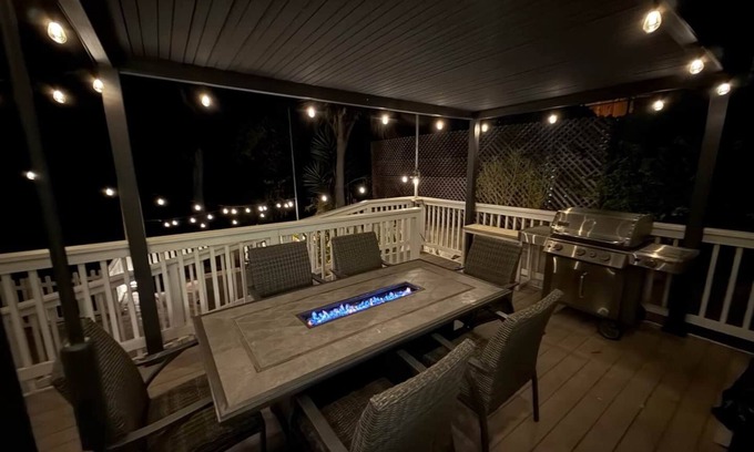Avalon House | Catalina Three bedroom relaxation home on the hill with Hot Tub, Fire Table, BBQ and Golf Cart