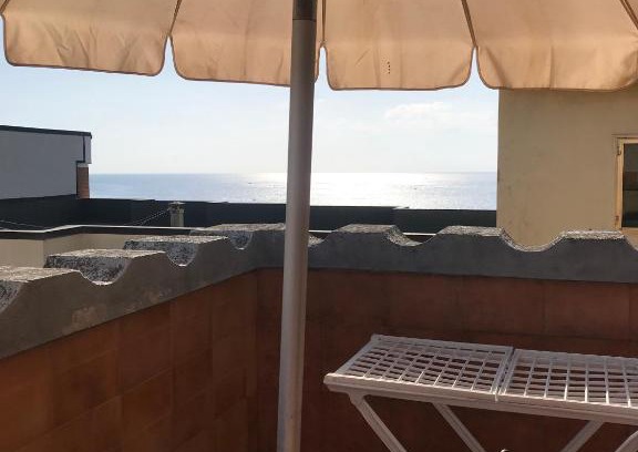 Catanzaro Lido Apartment | CATANZARO LIDO, APPARTAMENTO A 50 METRI DAL MARE