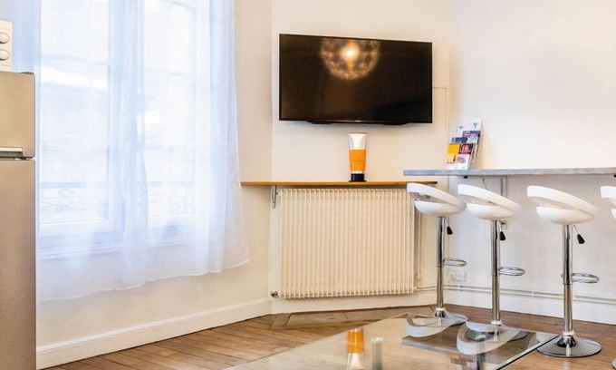 Centre Erlon Apartment | ⭐️⭐️⭐️Cathédrale, bright space in the heart of town