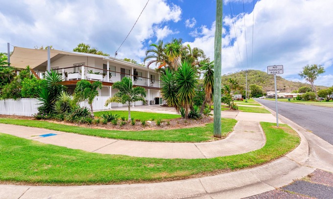 Causeway Lake House | Causeway's Pinnacle!