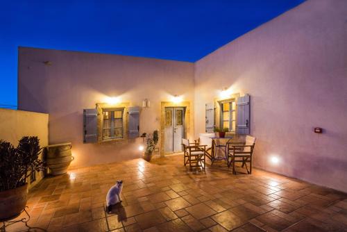 Keramoto Apartment | Celestia Traditional Houses