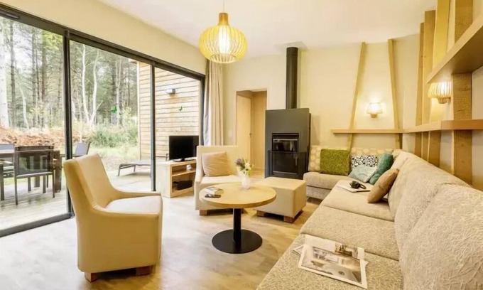 Curcay-sur-Dive House | Center Parcs - Domaine Le Bois aux Daims - 4 Room Cottage 6 People Premium