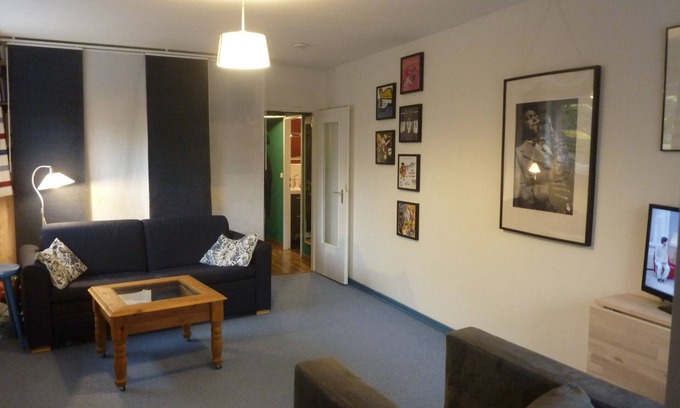 Volksdorf Apartment | Center Volksdorf, only 400 to the train, very good location, quiet
