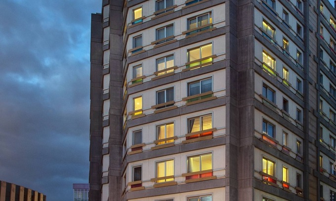 Gayrettepe Apartment | Central and Luxury Residence in Istanbul Besiktas