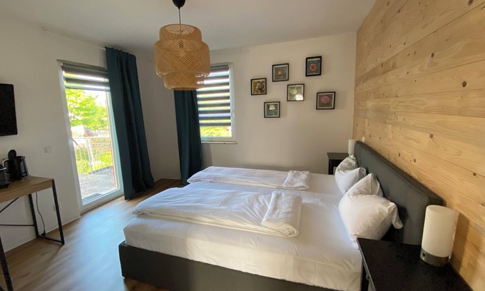 Klosterreichenbach Apartment | Central and modern apartment close to the hiking trails