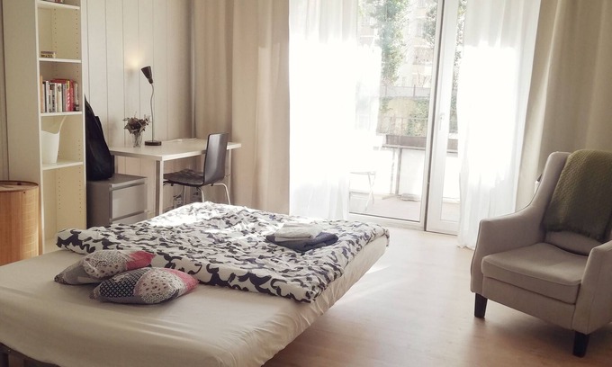 Moabit Apartment | Central but quiet