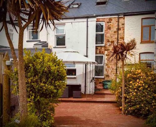 Newquay City Centre House | Central Newquay Terrace House