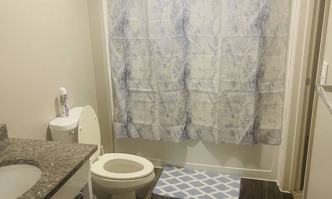 Legacy Park Apartment | Centrally located 1 bedroom apartment