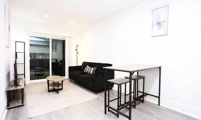 Petworth Bed & Breakfast | Centrally located DC Unit with Garden Views