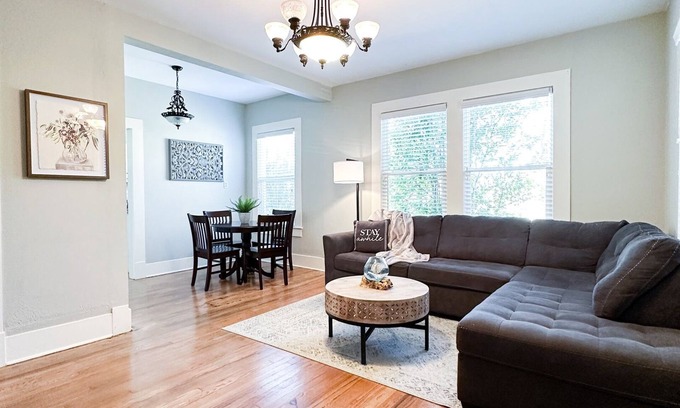 Laurel Apartment | Centrally Located Downtown, Full Kitchen, Patio