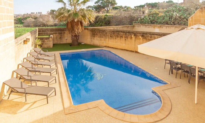 Kercem House | Centre Island Gozitan Farmhouse & Pool, Kercem Gozo, Malta