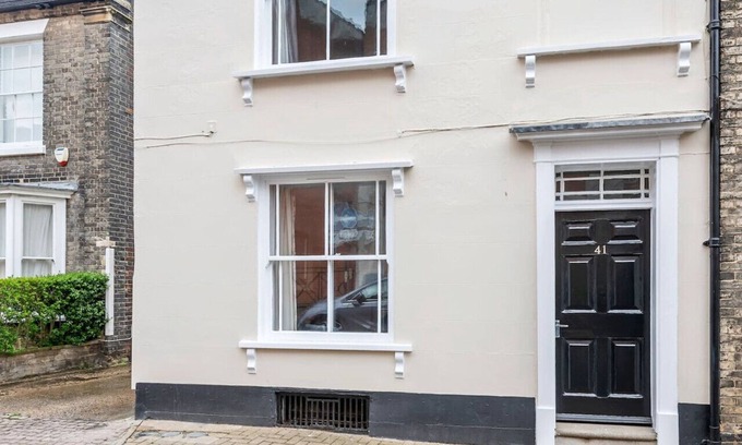 Bury St Edmunds Condo | Centre of Bury St Edmunds - Flat