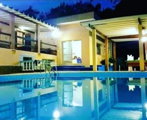 Itaoca House | Chácara com Piscina em Guararema