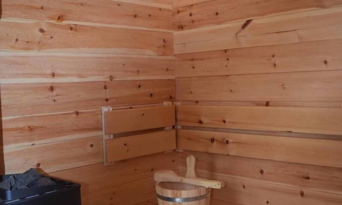 Falkenfels Apartment | Chalet (35sqm) with nostalgic wood-burning stove