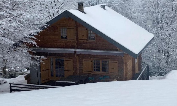 Boutx Ski Chalet | CHALET 6 PERSONNES SUR PISTE