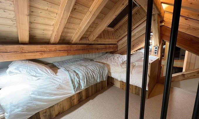 Valloire Ski Chalet | Chalet Aoki -kuromatsu