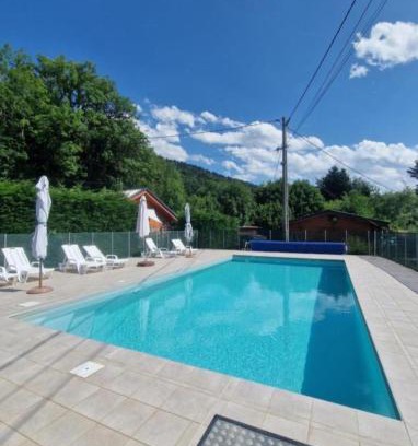 Laffrey Other | Chalet avec piscine 2C