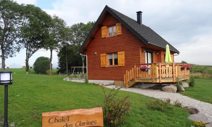 Saint-Genes-Champespe House | Chalet des Clarines