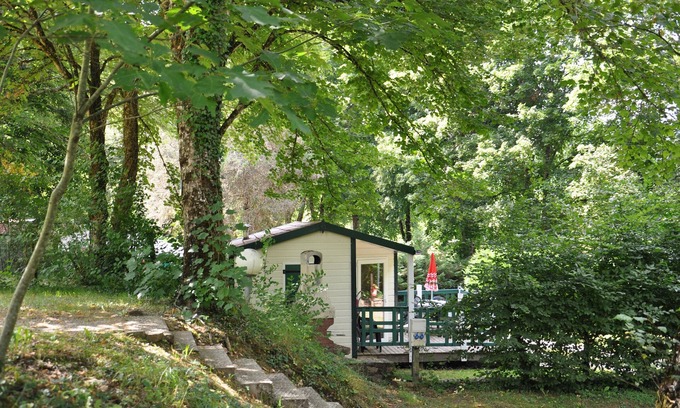 Payzac Ski Chalet | Chalet 'Du Moulin Du Châtain 3' with Shared Pool, Private Terrace and Shared Garden