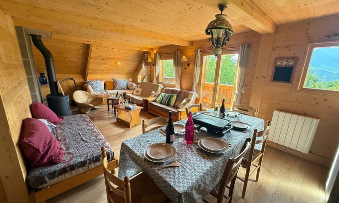 Jarrier Ski Chalet | Chalet 'Gite' with Mountain View