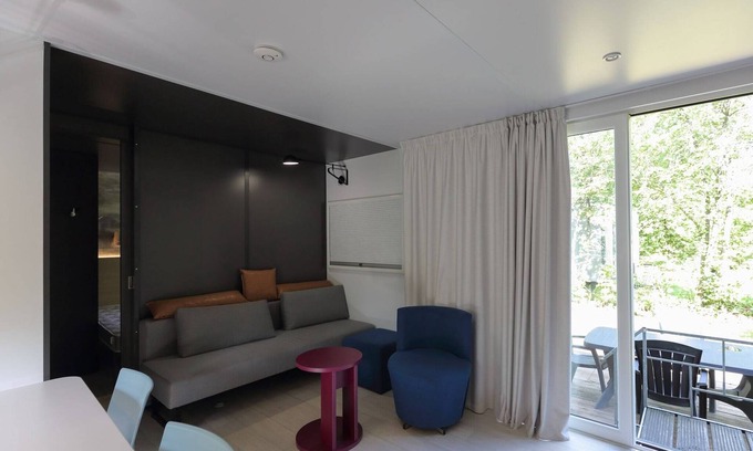 Meirgoorhoeve Ski Chalet | Chalet in Baalse Hei with Modern Comforts