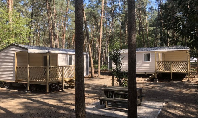 Wechelderzande Ski Chalet | Chalet in Antwerp near Bobbejaanland Park