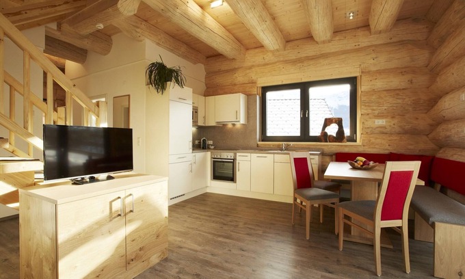 Ladis Ski Chalet | Chalet in Ladis by Ski Slope & Sonnenbahn