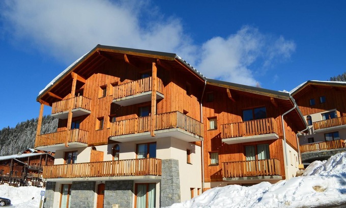 Valfrejus Apartment | Chalet in Valfréjus near Ski Lifts