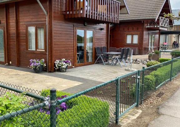 Maaseik Ski Chalet | Chalet La Meuse
