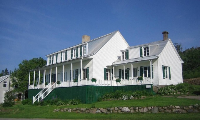 La Malbaie Ski Chalet | Chalet Le Fossile | Charlevoix