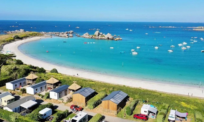 Brignogan-Plage Ski Chalet | Chalet mit Meerblick - 2 Schlafzimmer, 5 Personen