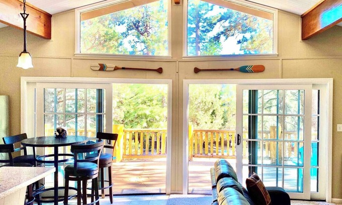 Moonridge House | Chalet Monterey/Hot Tub & Fenced Yard in Moonridge