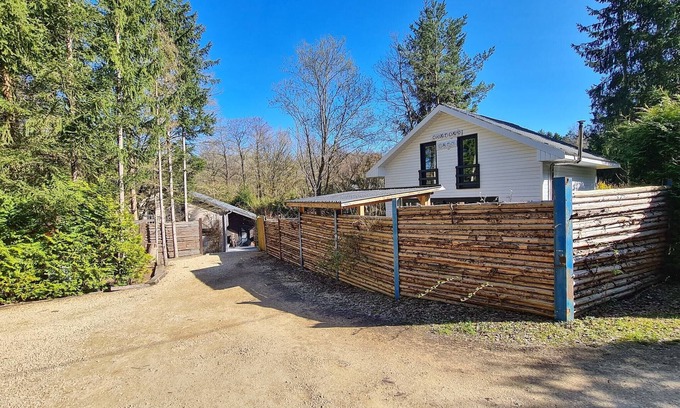 Barvaux House | Chalet near Durbuy with Garden & BBQ