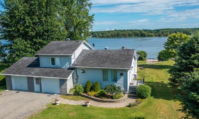 Saint-Andre-d'Argenteuil Ski Chalet | Chalet River in Saint-Andre dArgenteuil - Canada