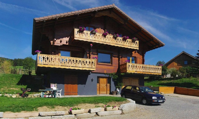 Burdignin Ski Chalet | Chalet traditionnel avec vue exceptionnelle