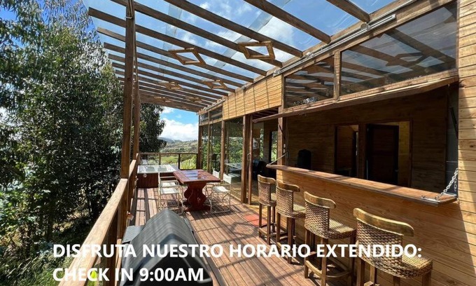 Subachoque Ski Chalet | Chalet VIP . Jacuzzi, espectacular