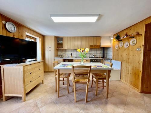 Pieve Tesino Apartment | Chalet Vista Montagna - Silenzio Verde e Natura
