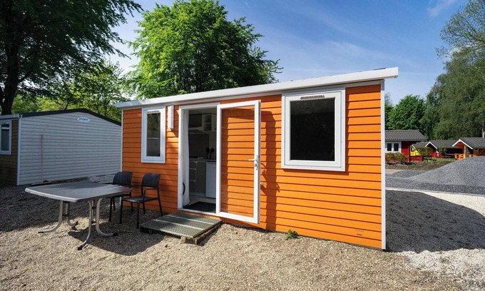 Municipality of Amstelveen House | Chalet with a furnished garden