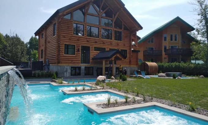 Chambord Ski Chalet | Chalets et Spa Lac Saint-Jean