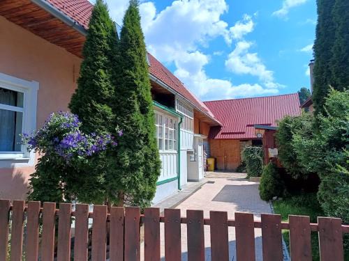 Liptovsky Mikulas District House | Chalupa u Porubäna