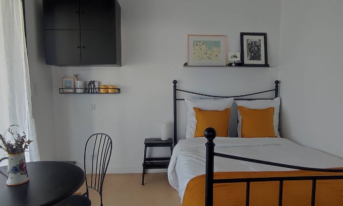 Binic Bed & Breakfast | Chambre d'Hôte Le Grand Large direct access GR34