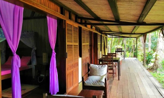 Nosy Boraha Bed & Breakfast | Chambre D'hôtes Les Orchidées Chambre 1