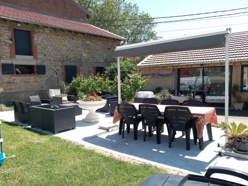 Letricourt Bed & Breakfast | Chambre d'hôtes paisible entre Nancy et Metz, proche TGV et aéroport, commerces à 6 km - FR-1-584-197