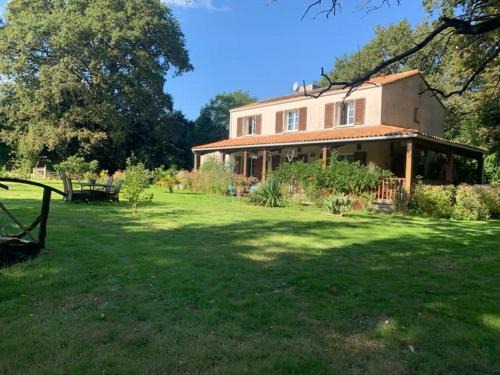 Corcoue-sur-Logne Bed & Breakfast | Chambre d'hôtes Sous Les Grands Chênes ZEN