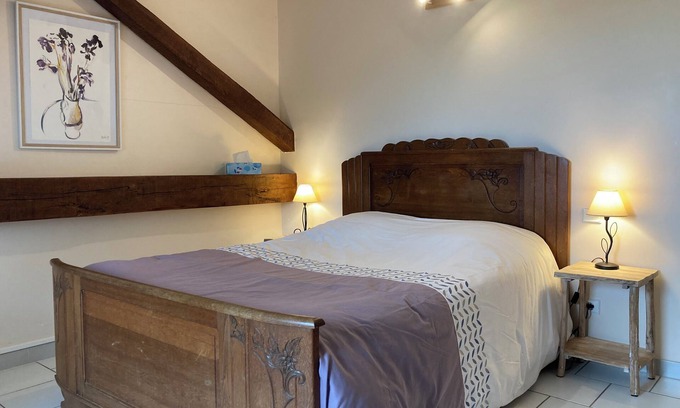 Feneyrols Bed & Breakfast | Chambre Privé à la Campagne