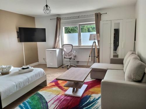 Woippy Bed & Breakfast | Chambre privée 23m - Canapé lit - WIFI - Appart 120m