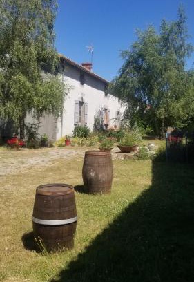 Gourge House | Chambres et gîte dans un lieu calme et champêtre Gourgé Les Grippeaux proche Parthenay