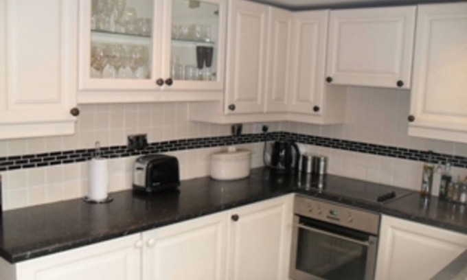 Wendlebury Cottage | Character Cottage in a Quiet Village Location