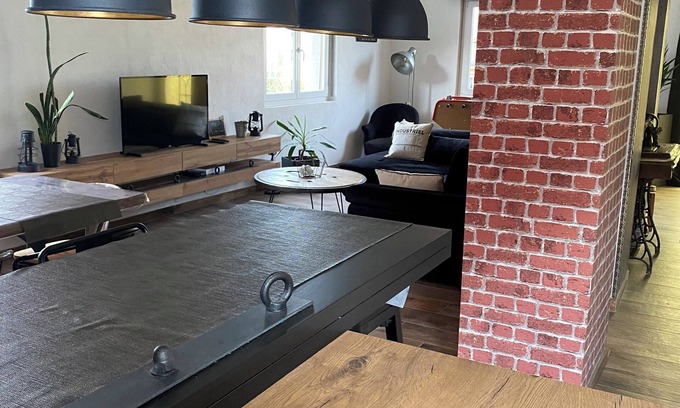 Neuve-Eglise House | Character house in a very quiet area. Clim table soccer and ping pong.